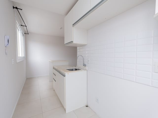 Apartamento 2 quartos e 1 banheiro, à venda ou para alugar, no bairro Centro em Pelotas
