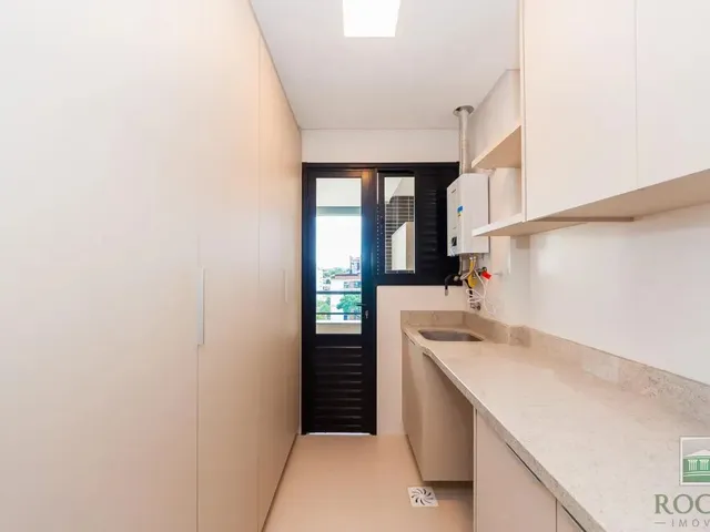 Apartamento 3 quartos e 3 banheiros, para alugar, no bairro Bacacheri em Curitiba