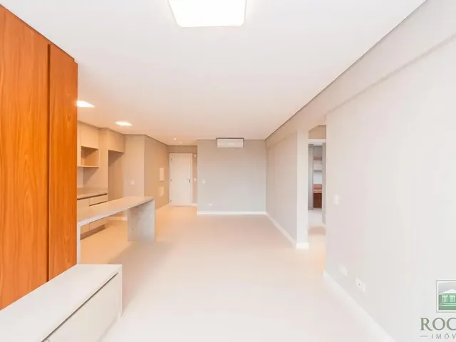 Apartamento 3 quartos e 3 banheiros, para alugar, no bairro Bacacheri em Curitiba