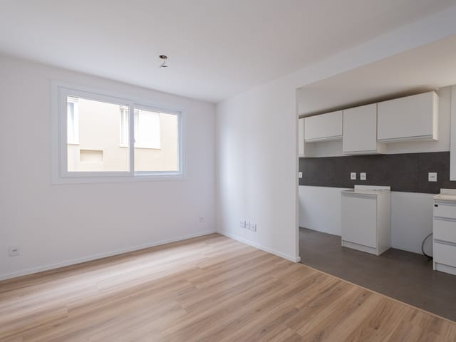 Apartamento 1 quarto e 1 banheiro, à venda ou para alugar, no bairro Centro em Pelotas