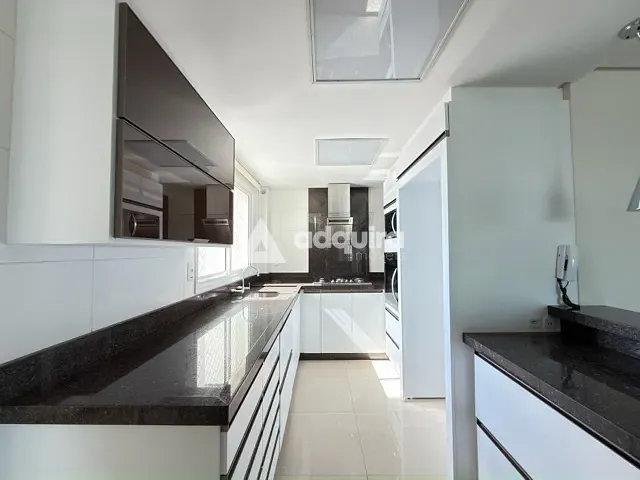 Apartamento 3 quartos e 2 banheiros, para alugar, no bairro Centro em Ponta Grossa