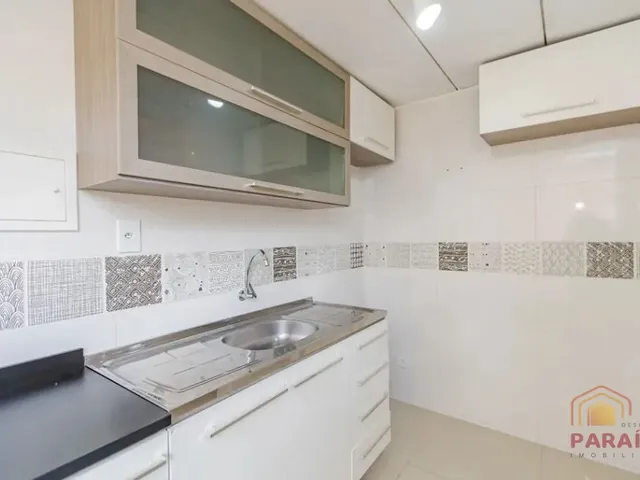 Apartamento 2 quartos e 1 banheiro, para alugar, no bairro Barreirinha em Curitiba