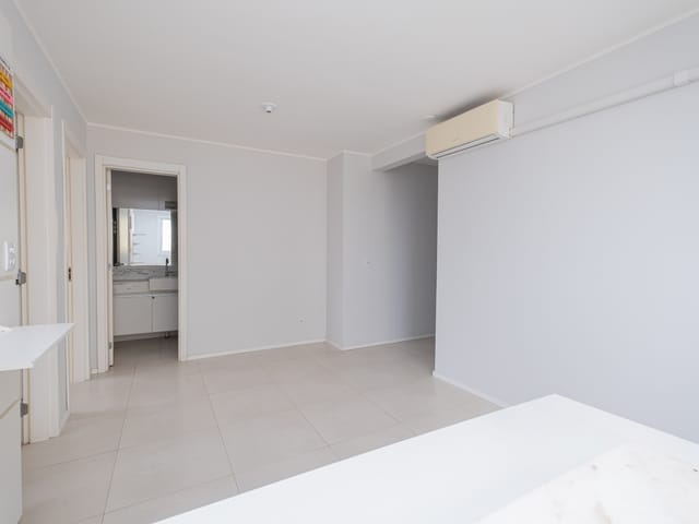Apartamento 2 quartos e 1 banheiro, à venda ou para alugar, no bairro Centro em Pelotas