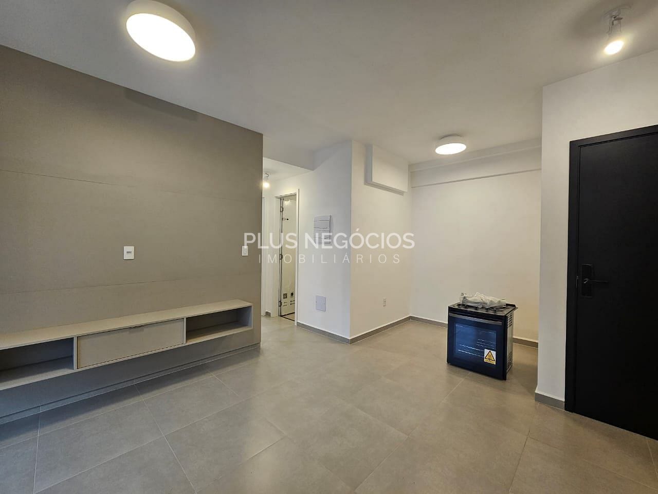 Apartamento para alugar com 2 quartos, 56m² - Foto 7