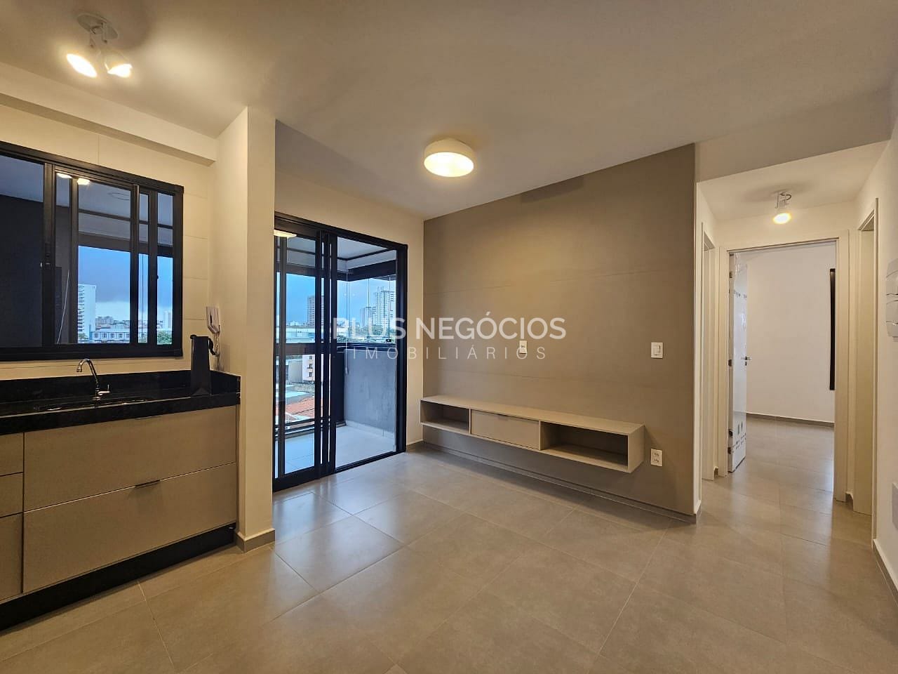 Apartamento para alugar com 2 quartos, 56m² - Foto 6