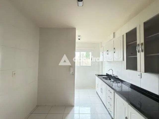 Apartamento 2 quartos e 2 banheiros, para alugar, no bairro Jardim Carvalho em Ponta Grossa