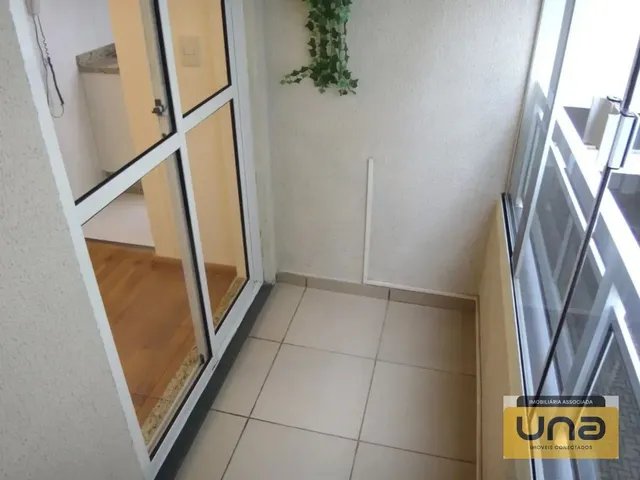 Apartamento 2 quartos e 1 banheiro, para alugar, no bairro CRISTO REI em Curitiba
