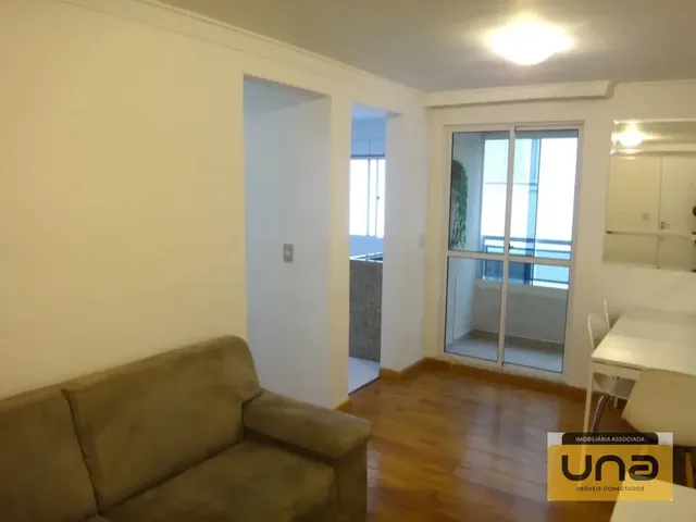 Apartamento 2 quartos e 1 banheiro, para alugar, no bairro CRISTO REI em Curitiba