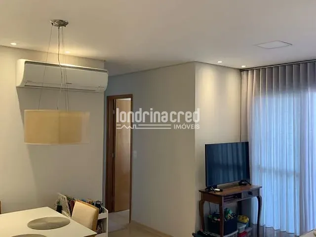 Apartamento com 96m² 2 quartos e 2 banheiros, à venda, no bairro HOLLYWOOD ROYAL RESIDENCE em Londrina