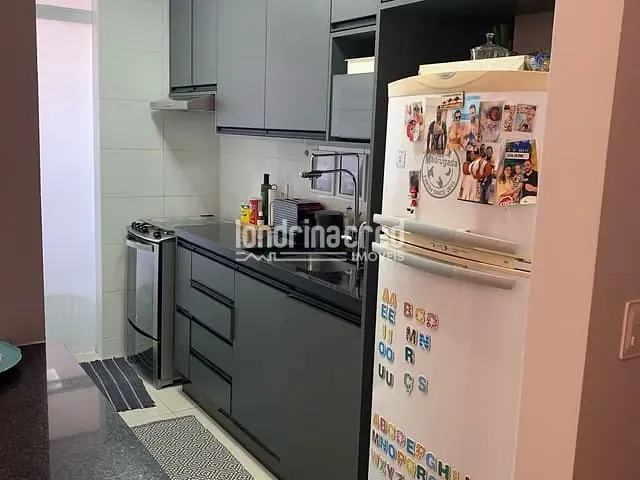 Apartamento com 96m² 2 quartos e 2 banheiros, à venda, no bairro HOLLYWOOD ROYAL RESIDENCE em Londrina