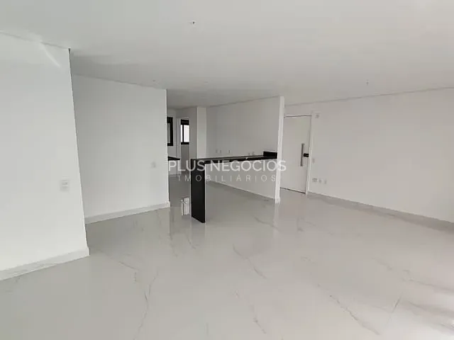 Apartamento com 133m² 3 quartos e 4 banheiros, à venda, no bairro Parque Campolim em Sorocaba