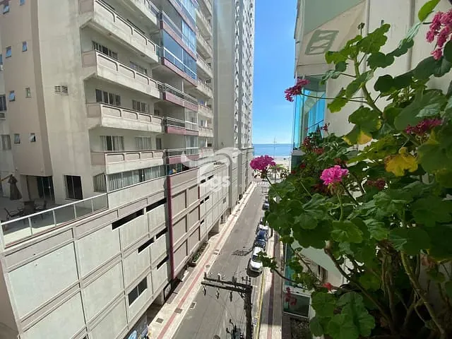 Apartamento com 139m² 3 quartos e 2 banheiros, à venda, no bairro Centro em Balneário Camboriú