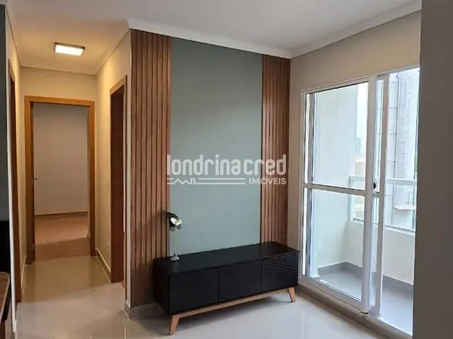 Apartamento 2 quartos e 1 banheiro, à venda, no bairro Condomínio Laguna Málaga em Londrina