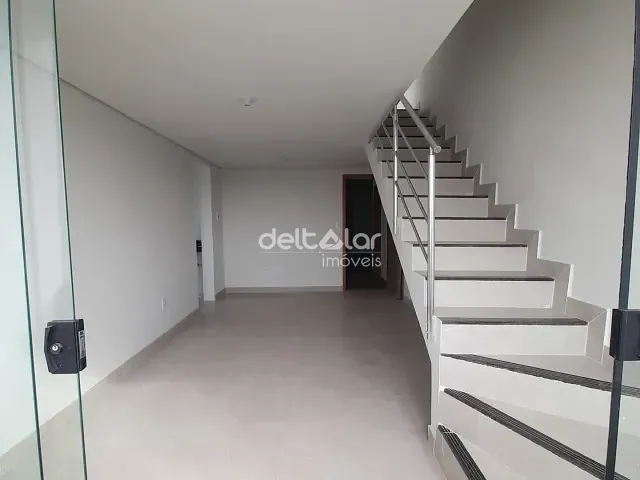 Cobertura / Penthouse com 112m² 2 quartos e 3 banheiros, à venda, no bairro Santa Mônica em Belo Horizonte