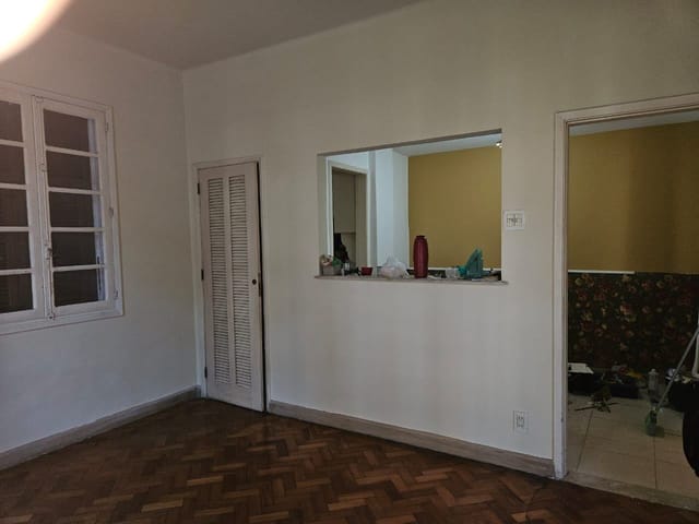 Apartamento 3 quartos e 2 banheiros, à venda, no bairro Centro em Petrópolis