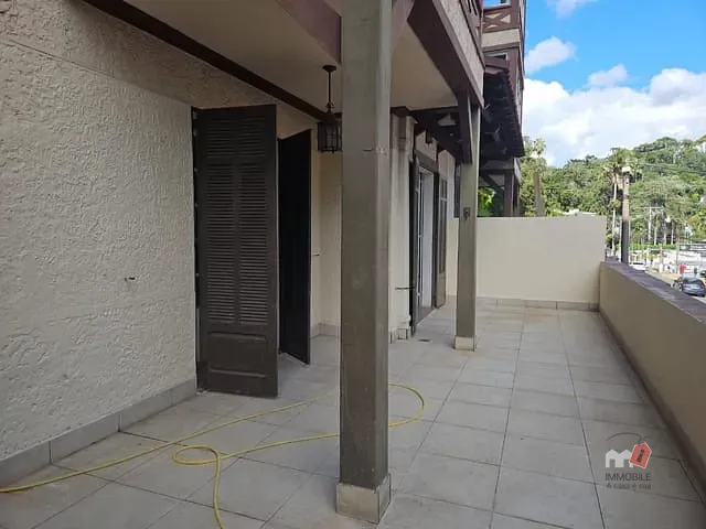 Apartamento 3 quartos e 2 banheiros, à venda, no bairro Centro em Petrópolis
