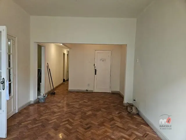 Apartamento 3 quartos e 2 banheiros, à venda, no bairro Centro em Petrópolis
