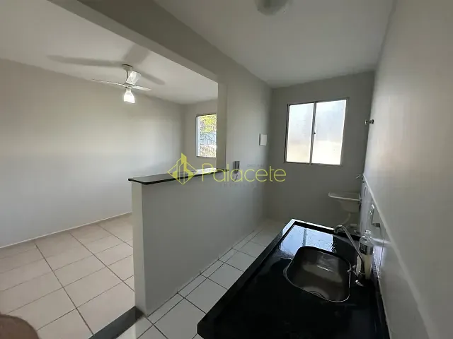 Apartamento 2 quartos e 1 banheiro, à venda, no bairro Vila Costa em Taubaté