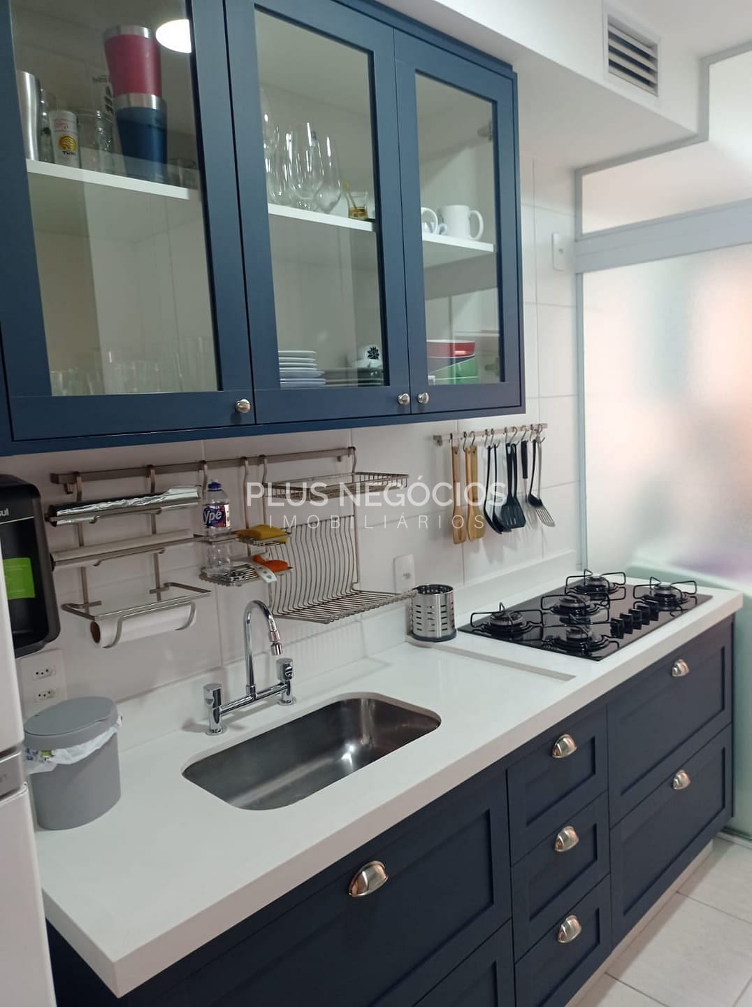 Apartamento à venda com 3 quartos, 96m² - Foto 11