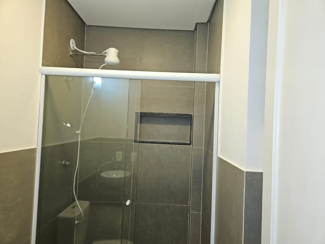 Apartamento 1 quarto e 2 banheiros, para alugar, no bairro Centro em Petrópolis