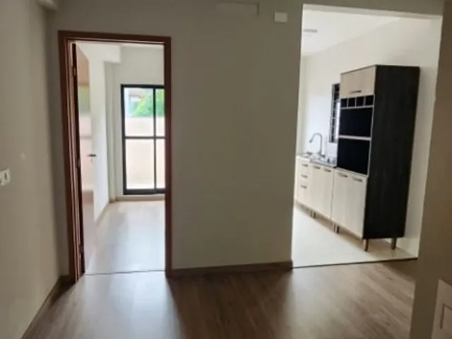 Apartamento 1 quarto e 1 banheiro, à venda, no bairro Campo Comprido em Curitiba