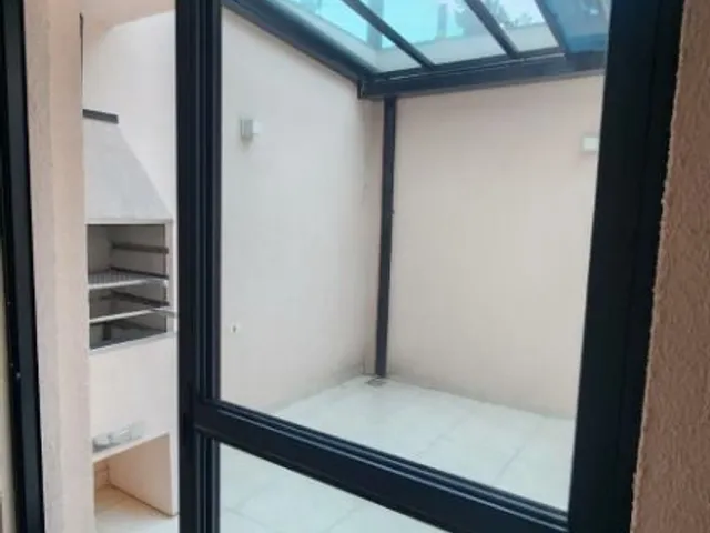 Apartamento 1 quarto e 1 banheiro, à venda, no bairro Campo Comprido em Curitiba