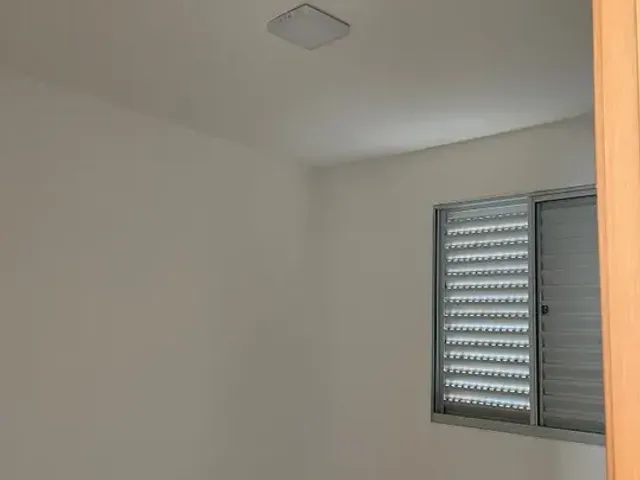 Apartamento 2 quartos e 1 banheiro, à venda, no bairro Jardim Gurilândia em Taubaté