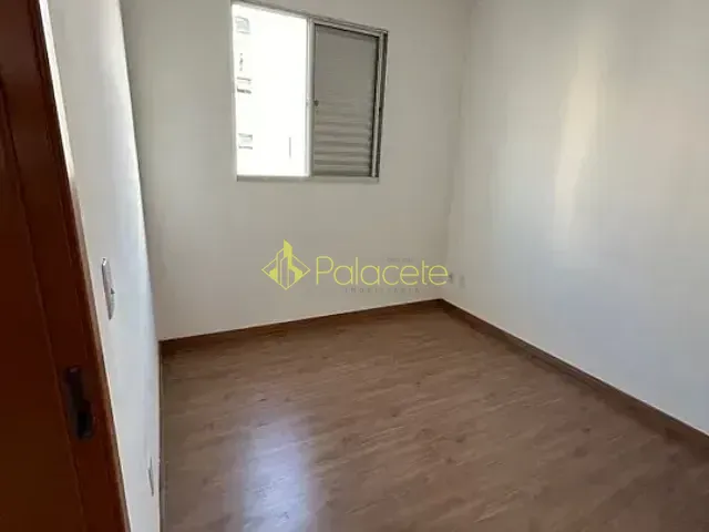 Apartamento 2 quartos e 1 banheiro, à venda, no bairro Jardim Gurilândia em Taubaté