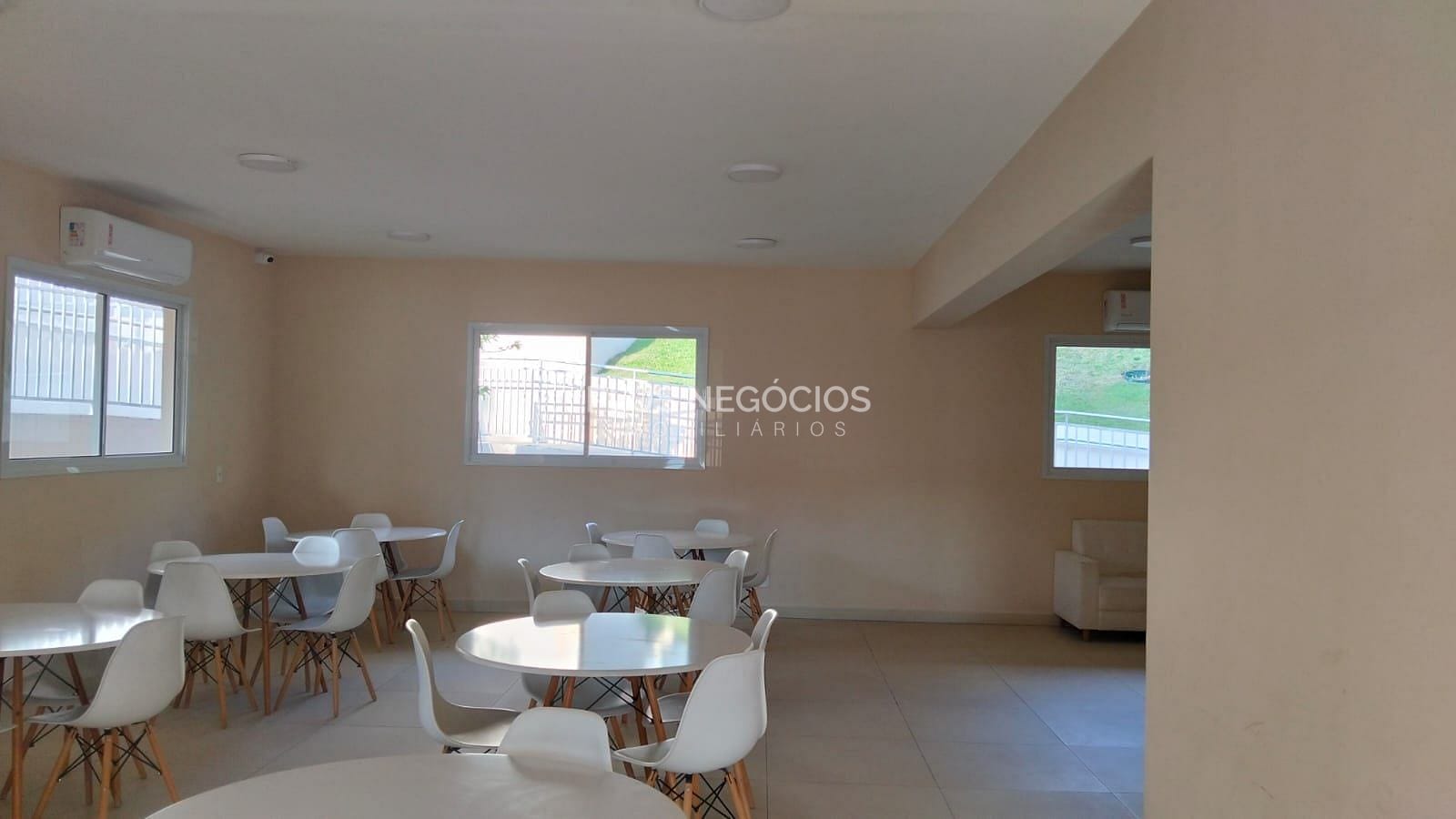 Apartamento à venda com 2 quartos, 41m² - Foto 20