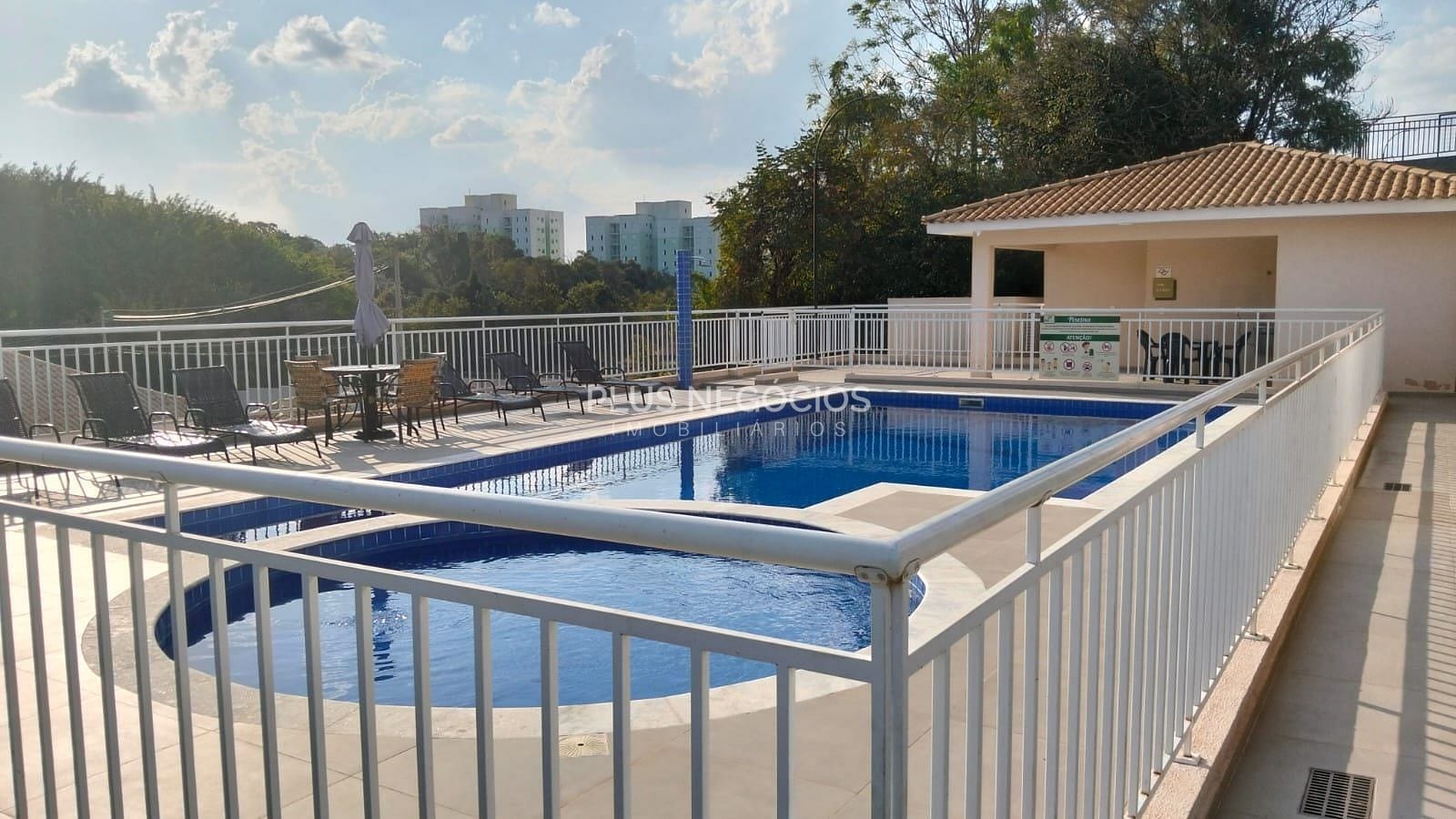 Apartamento à venda com 2 quartos, 41m² - Foto 2