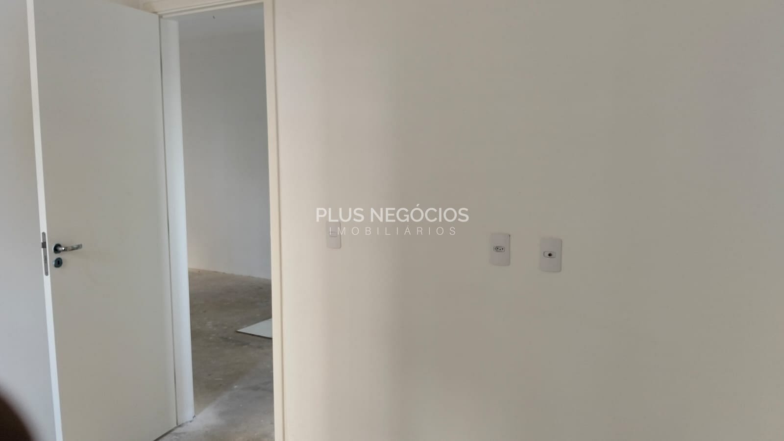 Apartamento à venda com 2 quartos, 41m² - Foto 11