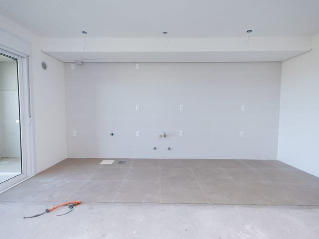 Apartamento 2 quartos e 2 banheiros, à venda, no bairro Areal em Pelotas