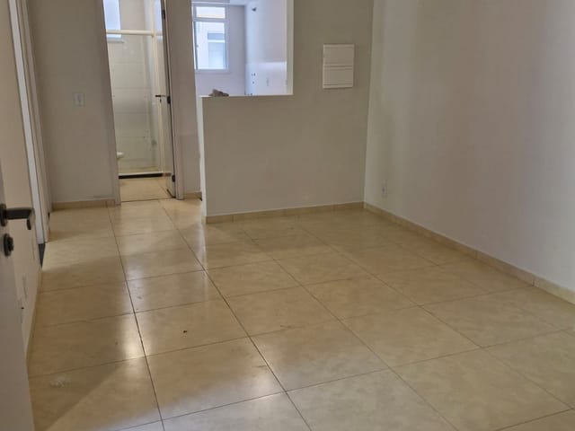 Apartamento 2 quartos e 2 banheiros, para alugar, no bairro Duarte Silveira em Petrópolis