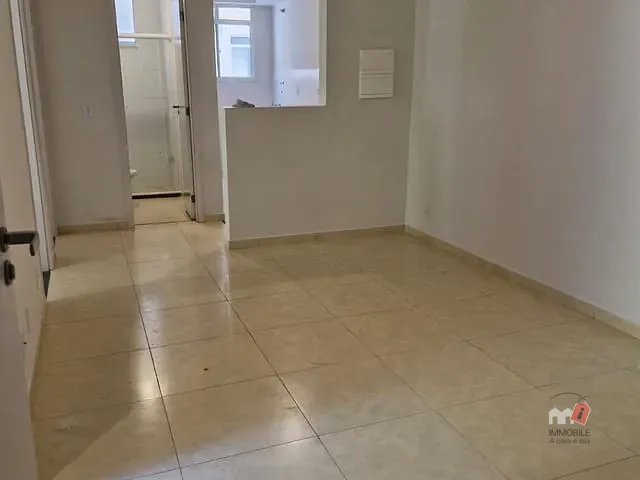 Apartamento 2 quartos e 2 banheiros, para alugar, no bairro Duarte Silveira em Petrópolis