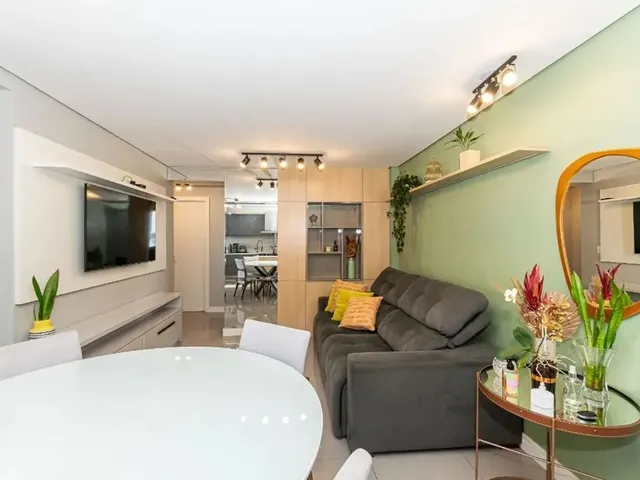 Apartamento 3 quartos e 2 banheiros, à venda, no bairro Novo Mundo em Curitiba