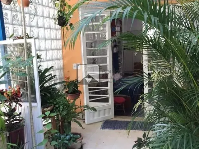 Apartamento com 130m² 4 quartos e 2 banheiros, à venda, no bairro Icaraí em Niterói