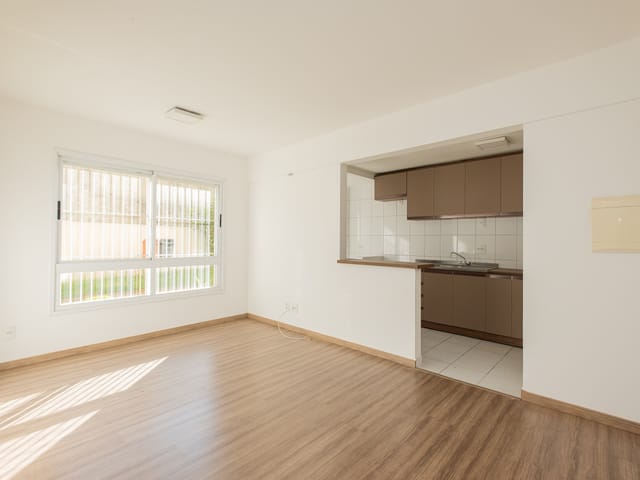 Apartamento com 96m² 3 quartos e 1 banheiro, à venda, no bairro Areal em Pelotas