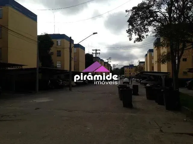 Apartamento com 45m² 2 quartos e 1 banheiro, para alugar, no bairro Vila Industrial em Avenida Presidente Juscelino Kubitschek