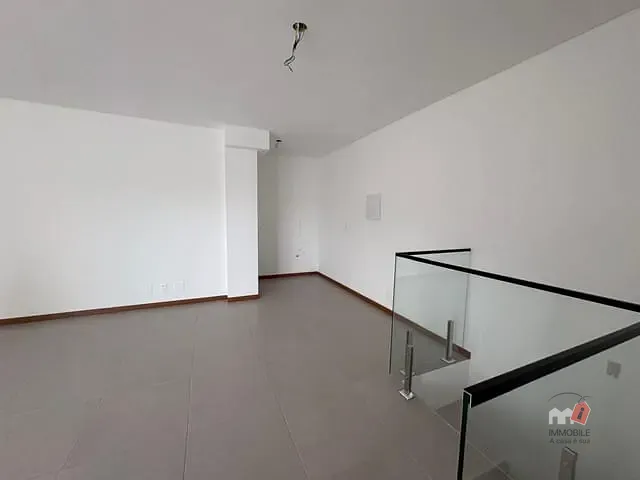 Cobertura / Penthouse 4 quartos e 2 banheiros, à venda, no bairro Itaipava em Petrópolis