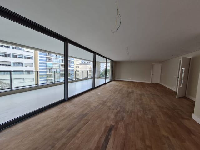 Apartamento 4 quartos e 2 banheiros, à venda, no bairro Santa Cecilia em São Paulo