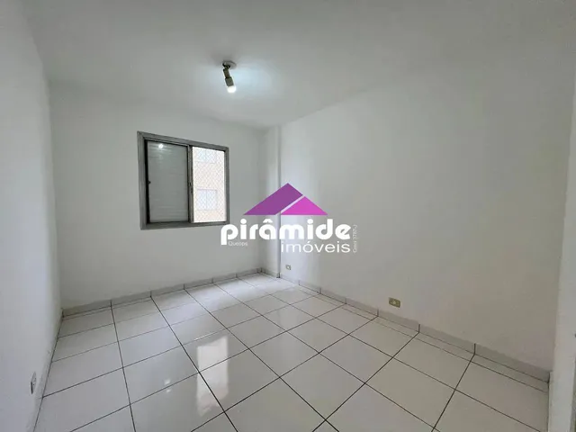 Apartamento com 10m² 1 quarto e 20 banheiros, para alugar, no bairro Centro em São José Dos Campos
