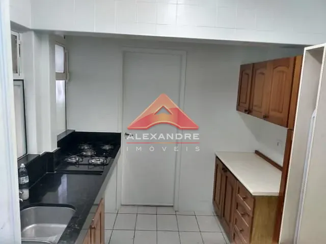 Apartamento 3 quartos e 2 banheiros, à venda, no bairro Jardim São Dimas em São José dos Campos