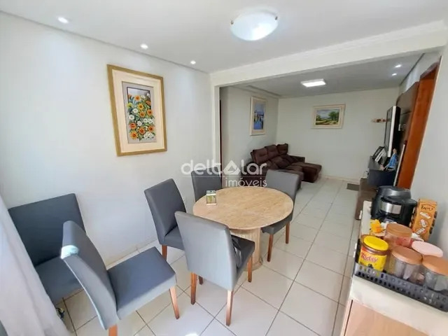 Apartamento com 60m² 3 quartos e 1 banheiro, à venda, no bairro Santa Mônica em Belo Horizonte