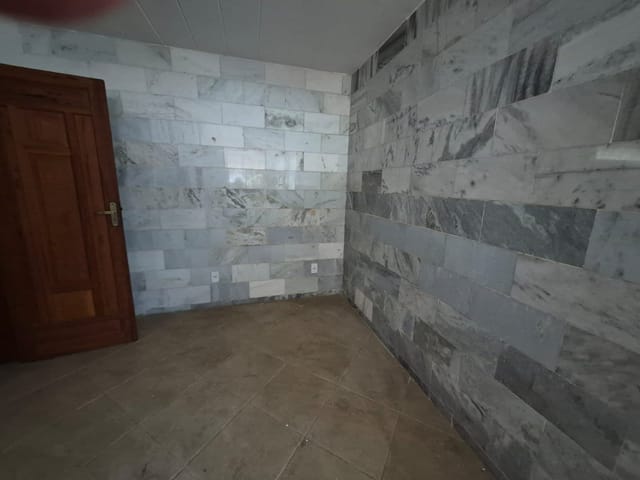 Apartamento 1 quarto e 2 banheiros, para alugar, no bairro Quarteirão Ingelheim em Petrópolis