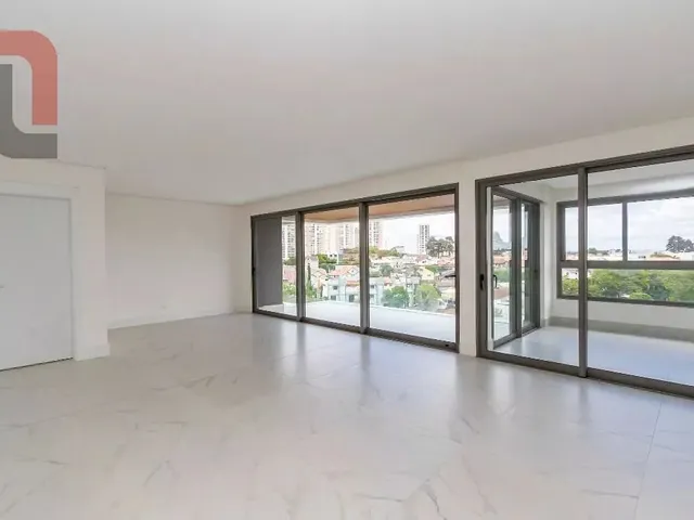 Apartamento 3 quartos e 4 banheiros, à venda, no bairro Orleans em Curitiba