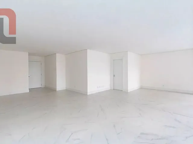 Apartamento à venda, no bairro Orleans em Curitiba