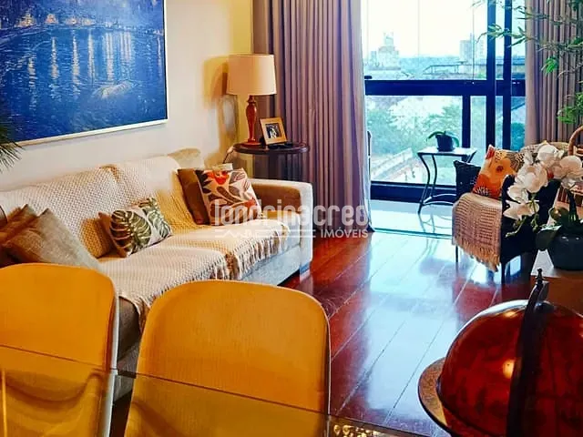 Apartamento com 217m² 3 quartos e 2 banheiros, à venda, no bairro EDIFÍCIO FLORESTA NEGRA em Londrina