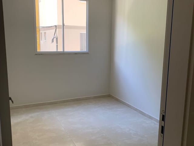 Apartamento 2 quartos e 2 banheiros, para alugar, no bairro Duarte Silveira em Petrópolis
