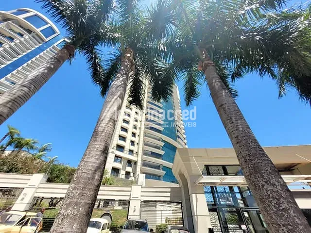 Apartamento com 461m² 4 quartos e 5 banheiros, à venda, no bairro Condomínio Palazzo Veronesi em Londrina