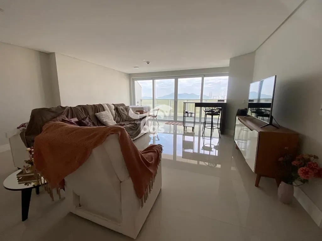 Apartamento, 3 quartos, 182 m² - Foto 1
